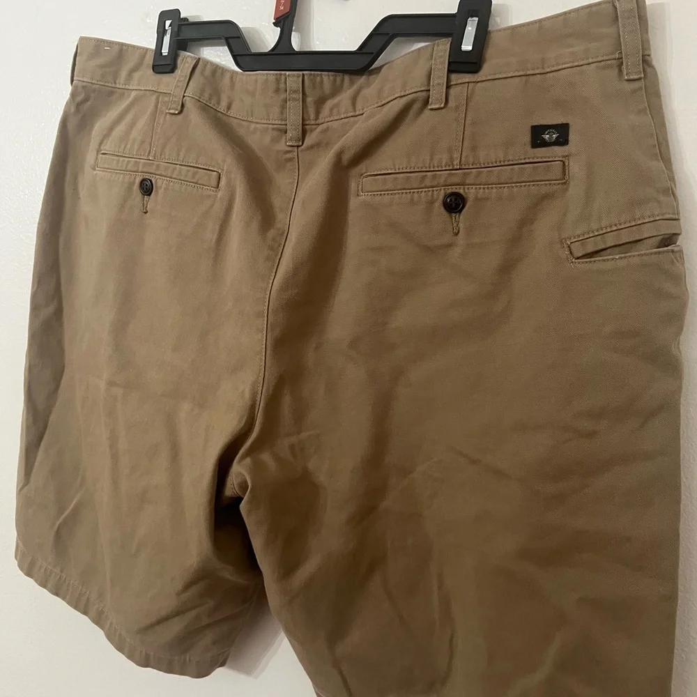 Dockers Men's Khaki Shorts - Picture 5 of 6